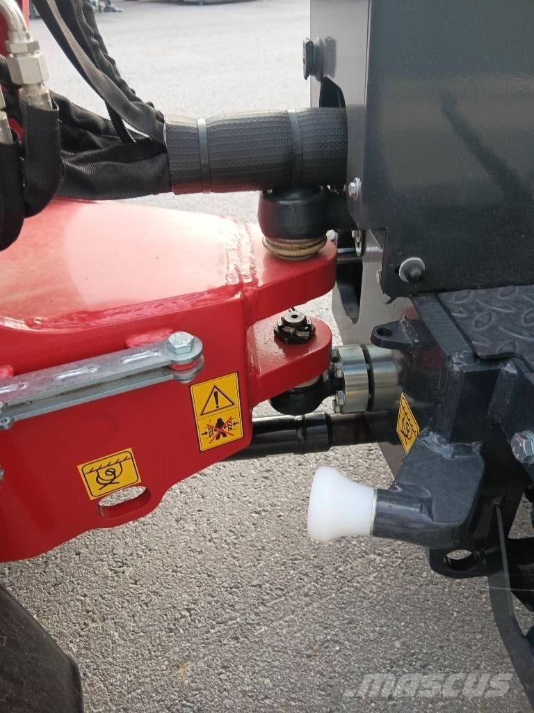 Schäffer 2630 Multi-purpose loaders