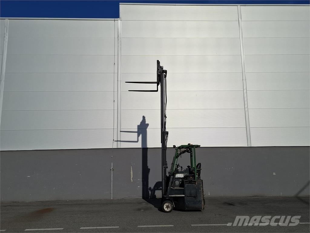 Combilift C3000CB 4-way reach truck