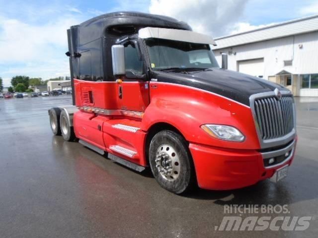 International LT625 Prime Movers