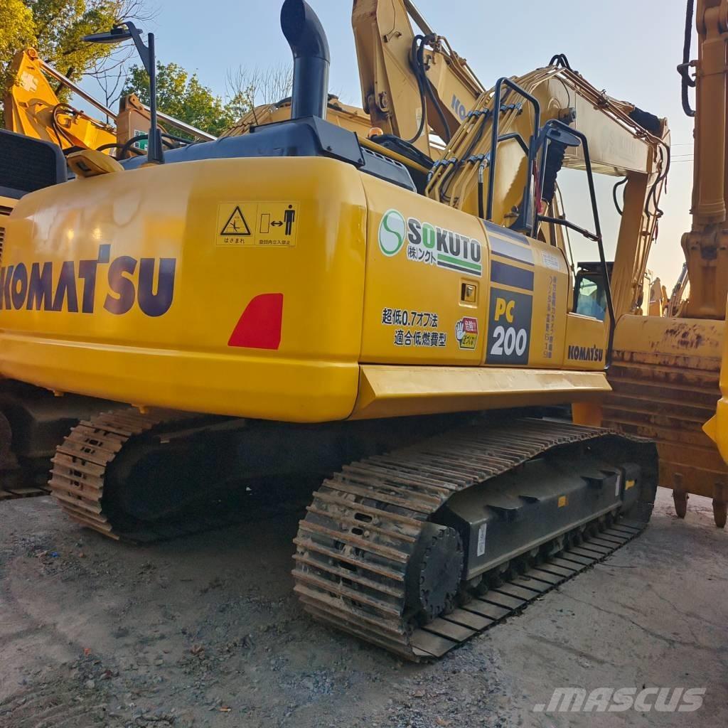 Komatsu PC200-8 Crawler excavators