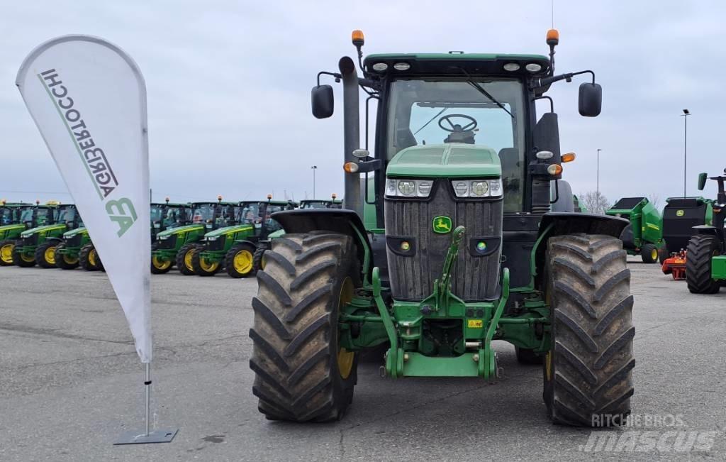 John Deere 7290 R Tractors