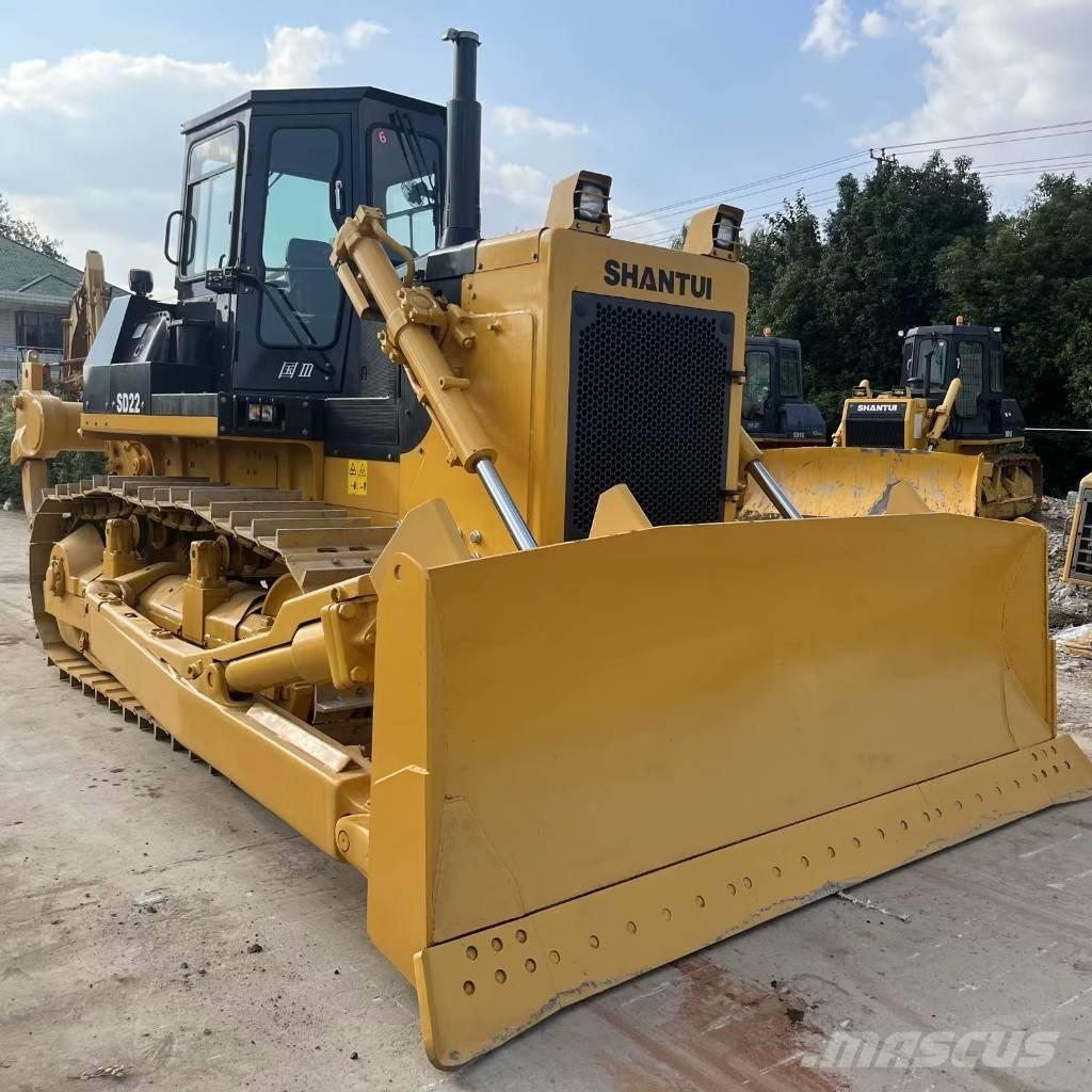Shantui SD 22 Crawler dozers