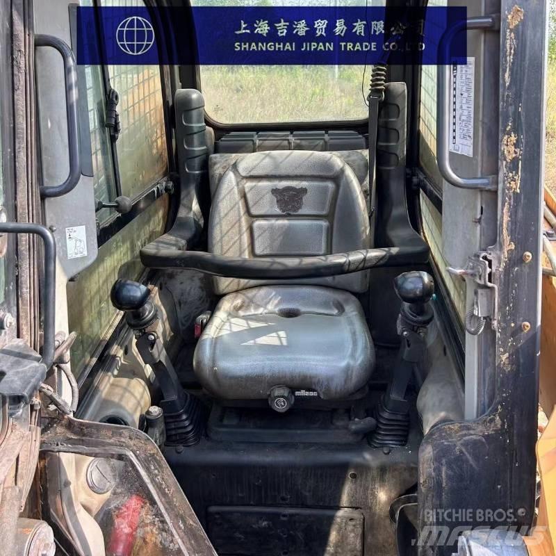 CASE SR 175 Skid steer loaders