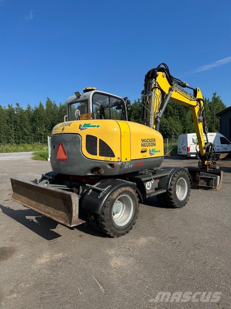 Wacker Neuson EW 100 Wheeled excavators