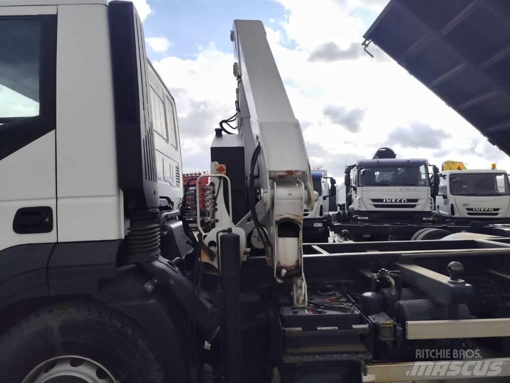 Iveco STRALIS 190S31 Truck mounted cranes