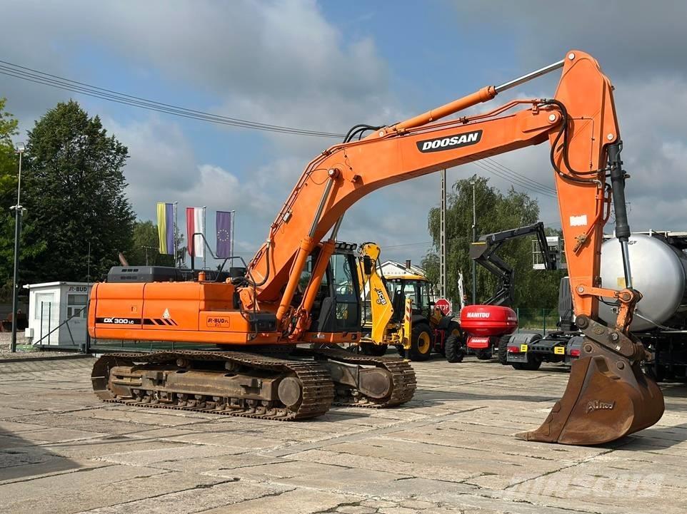 Doosan DX 300 LC-3 Crawler excavators