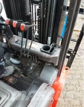 Manitou ME 430 AC Electric forklift trucks