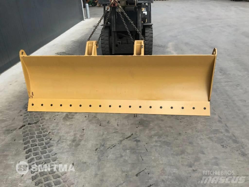 Komatsu QR Blades