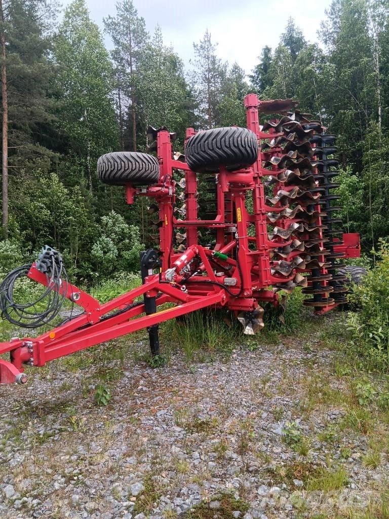 Horsch Joker 6 RT Disc harrows