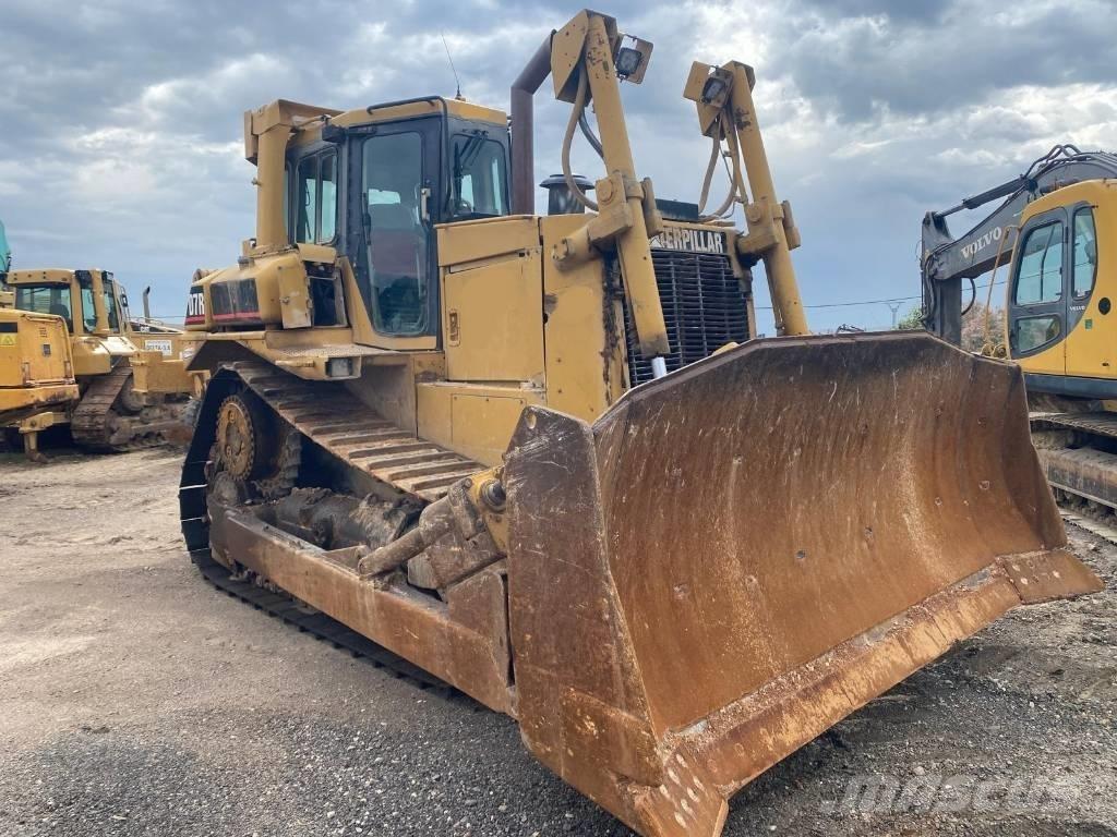 CAT D 7 R Crawler dozers