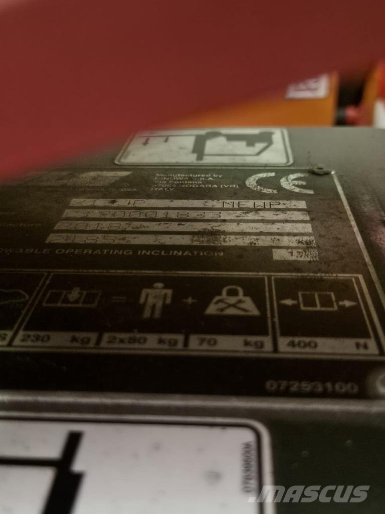 JLG X13JP Articulated boom lifts