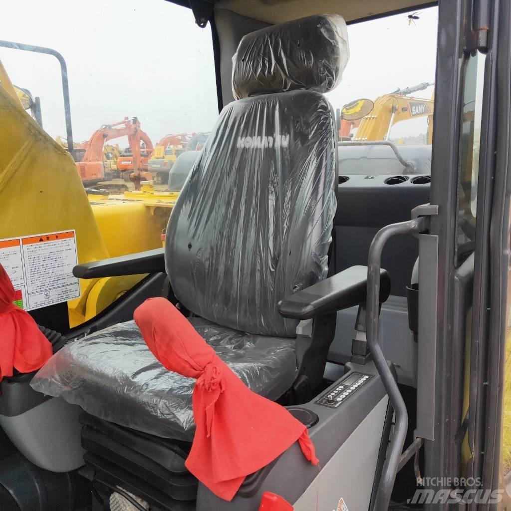 Komatsu PC200-8 Crawler excavators