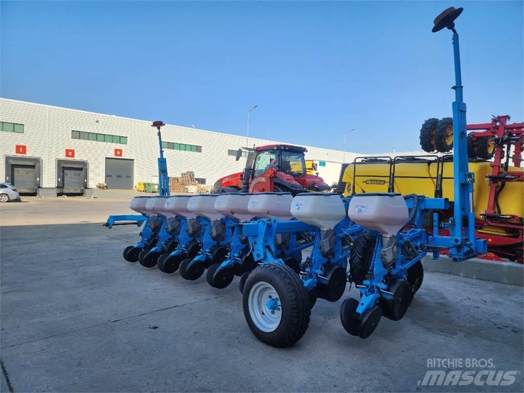Monosem NG Plus 3 Sowing machines
