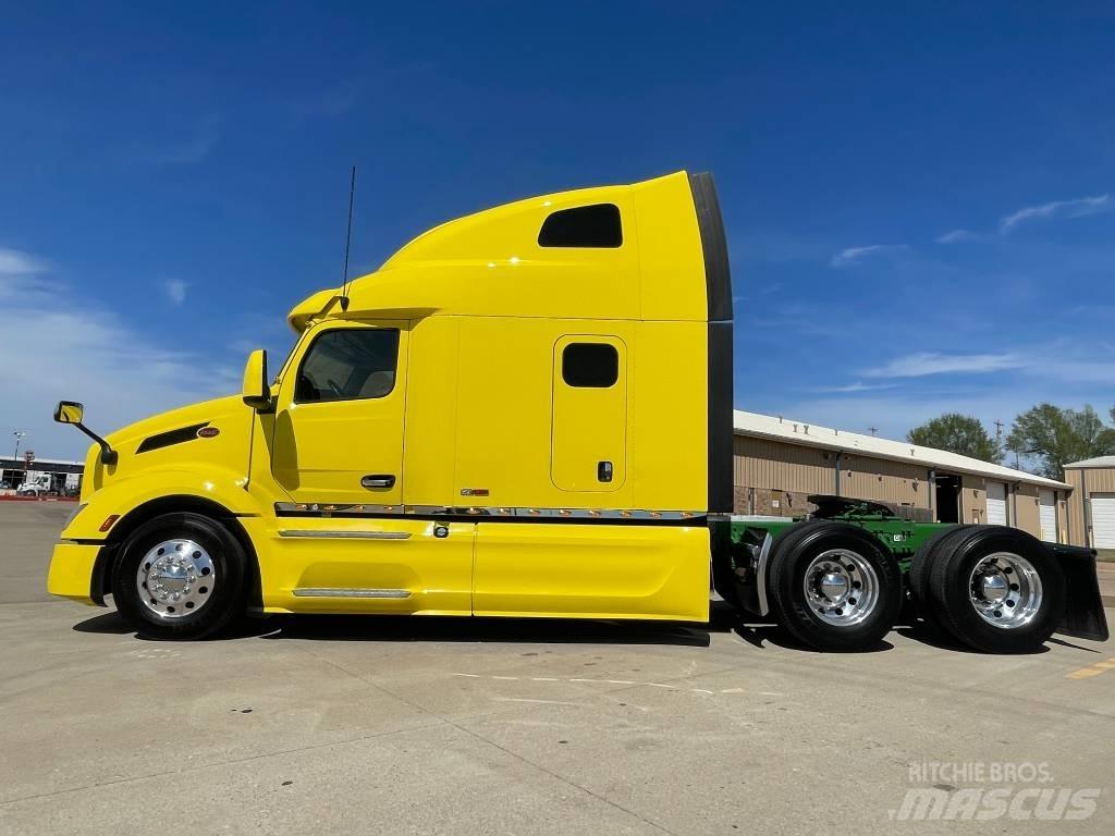 Peterbilt 579 Prime Movers