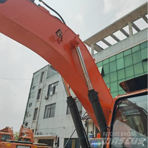 Doosan DX340LC-9C Crawler excavators
