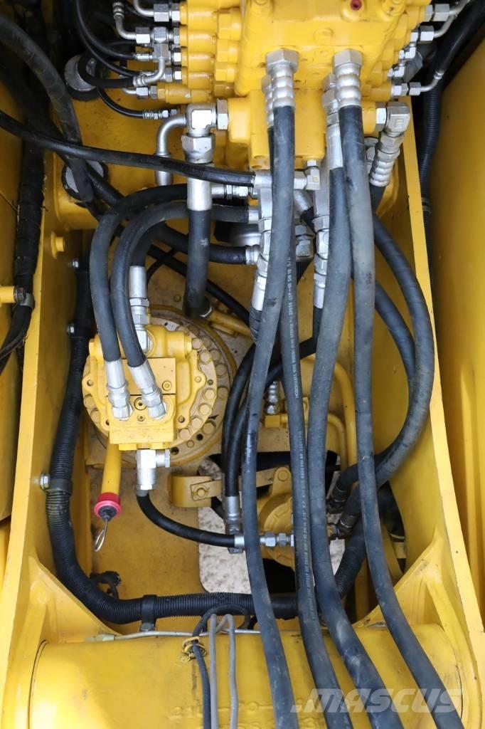 Komatsu PC 130-7 Crawler excavators
