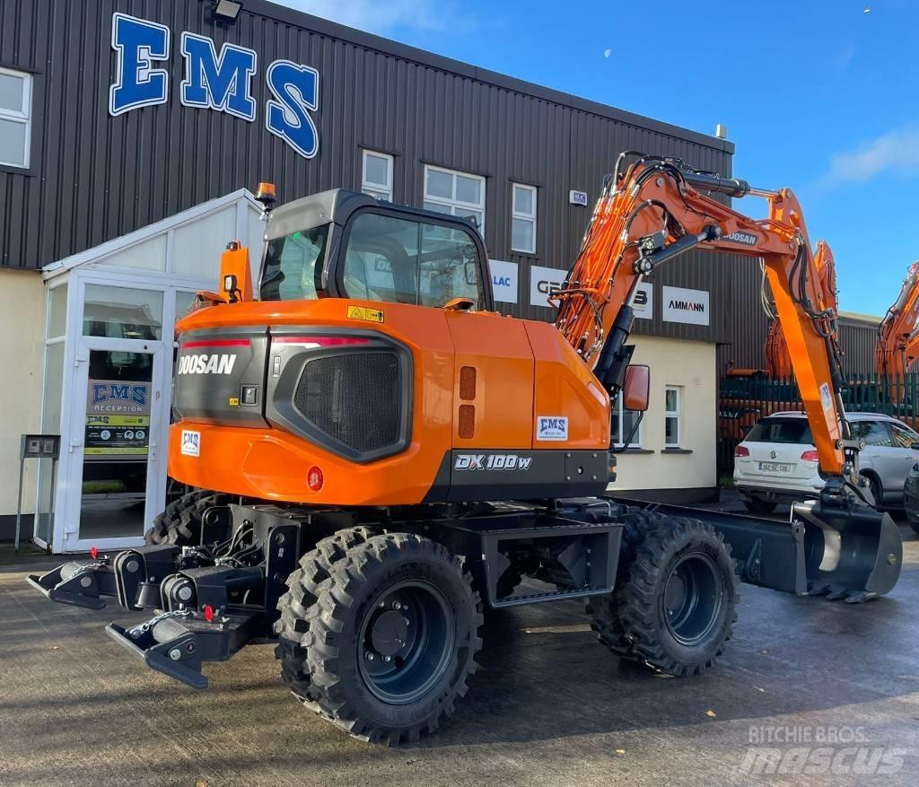 Doosan DX100W-7 Wheeled excavators
