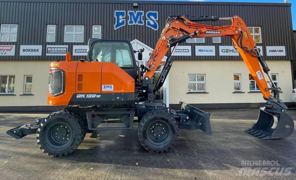 Doosan DX100W-7 Wheeled excavators