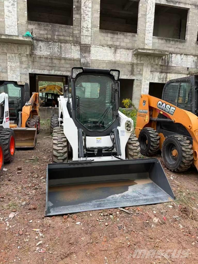 Bobcat S550 Skid steer loaders