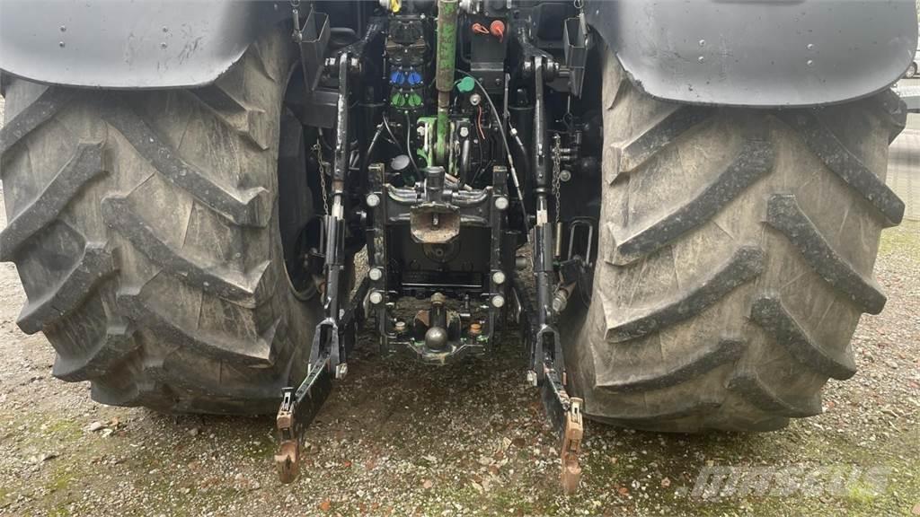 John Deere 6195R Tractors