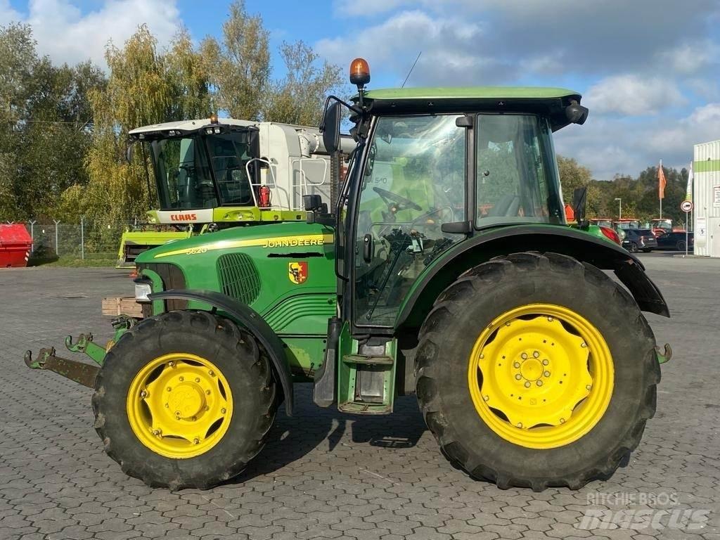 John Deere 5620 Tractors