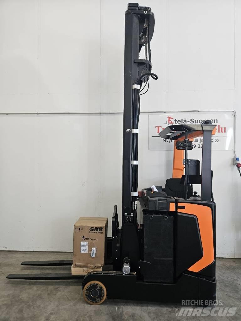 Rocla HXF14 Reach truck
