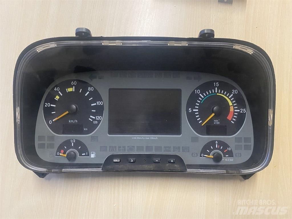 Mercedes-Benz Actros Electronics