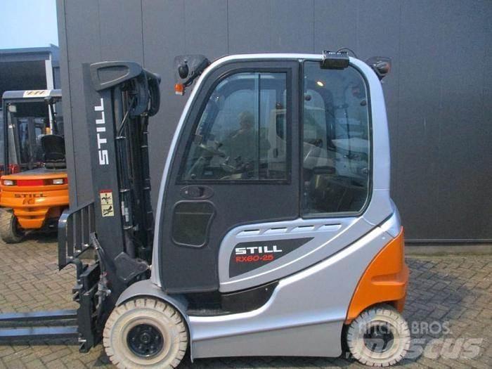 Still RX 60-25 Electric forklift trucks