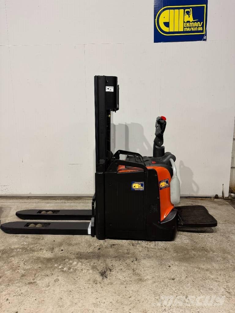 BT truck SPE 120 L Pedestrian stacker