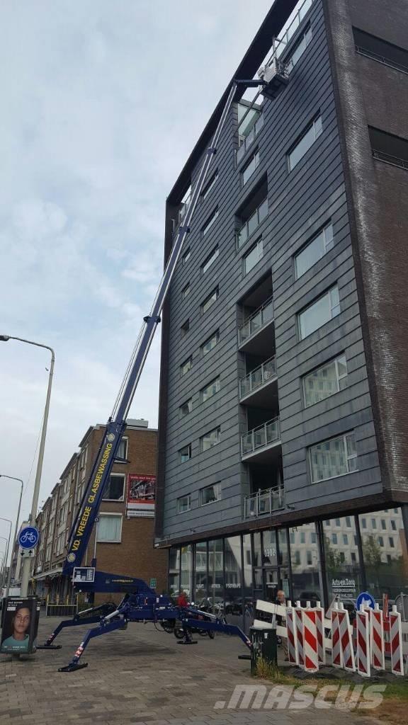 Teupen Leo 25T Telescopic boom lifts