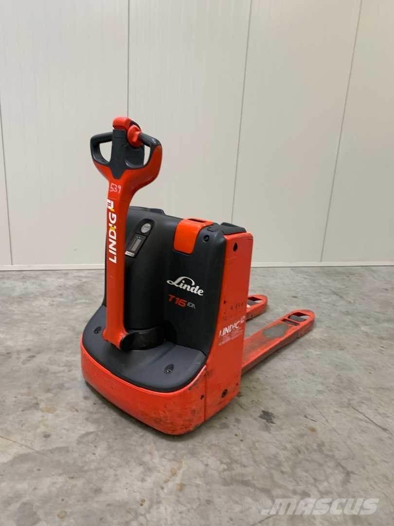 Linde T16 ION Pedestrian stacker