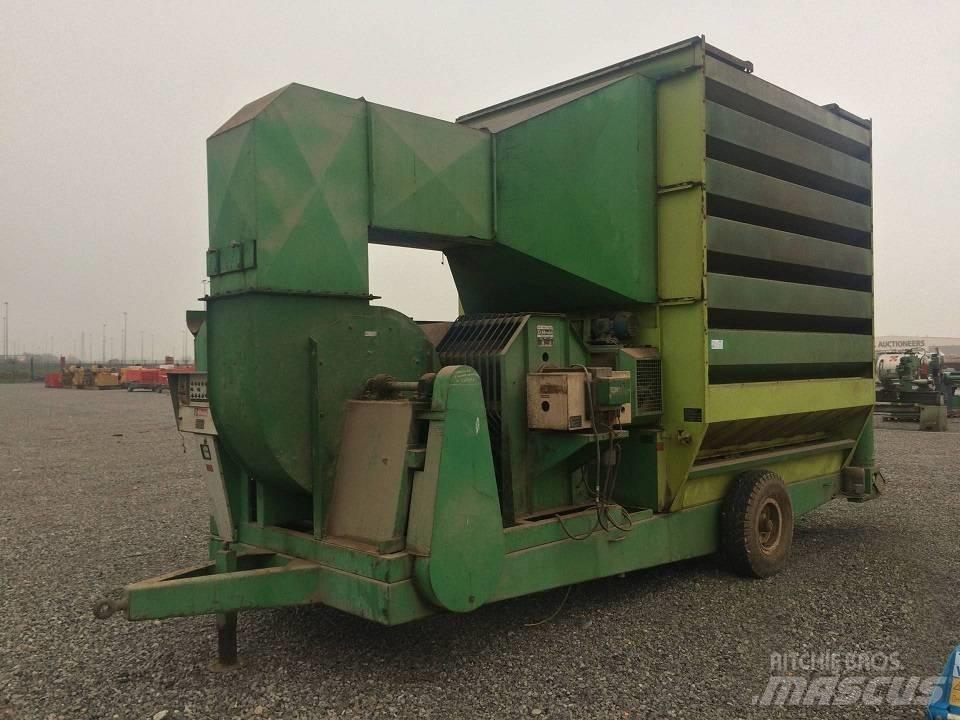  Strahl  700 Farm machinery