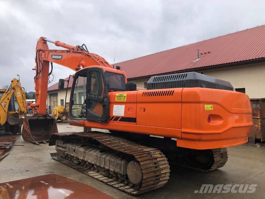 Doosan DX 340 LC Crawler excavators