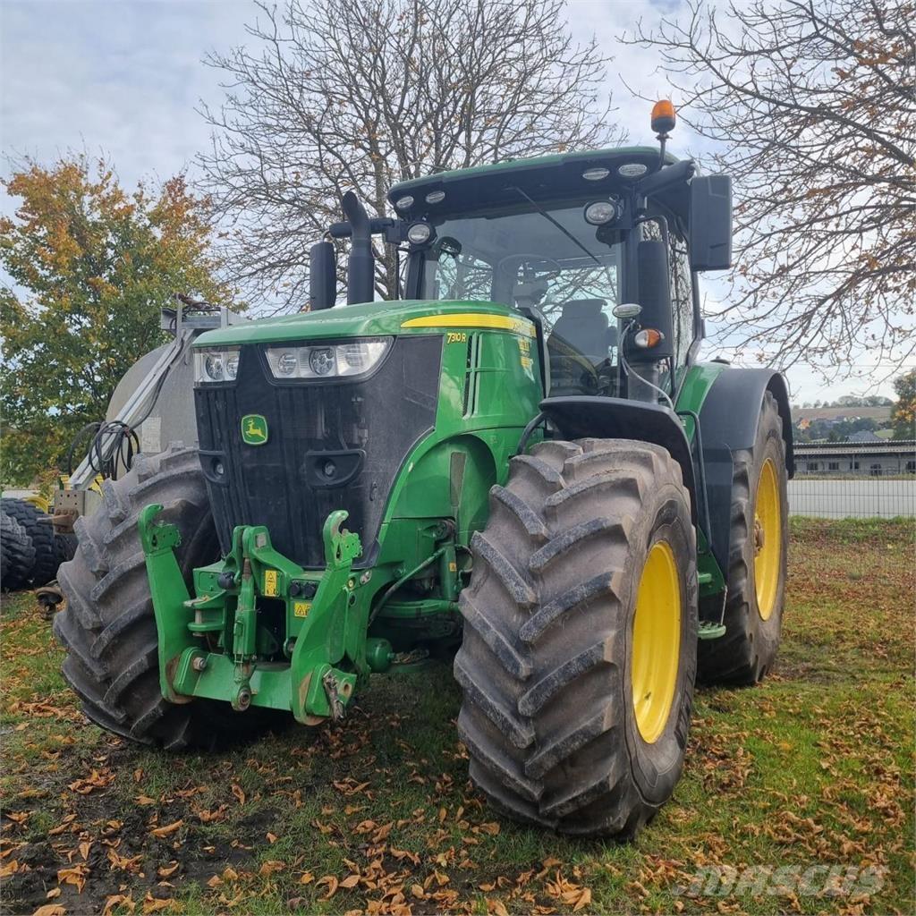 John Deere 7310 R Tractors