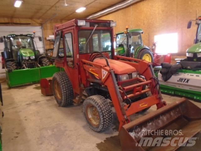 Case IH 1140 Tractors