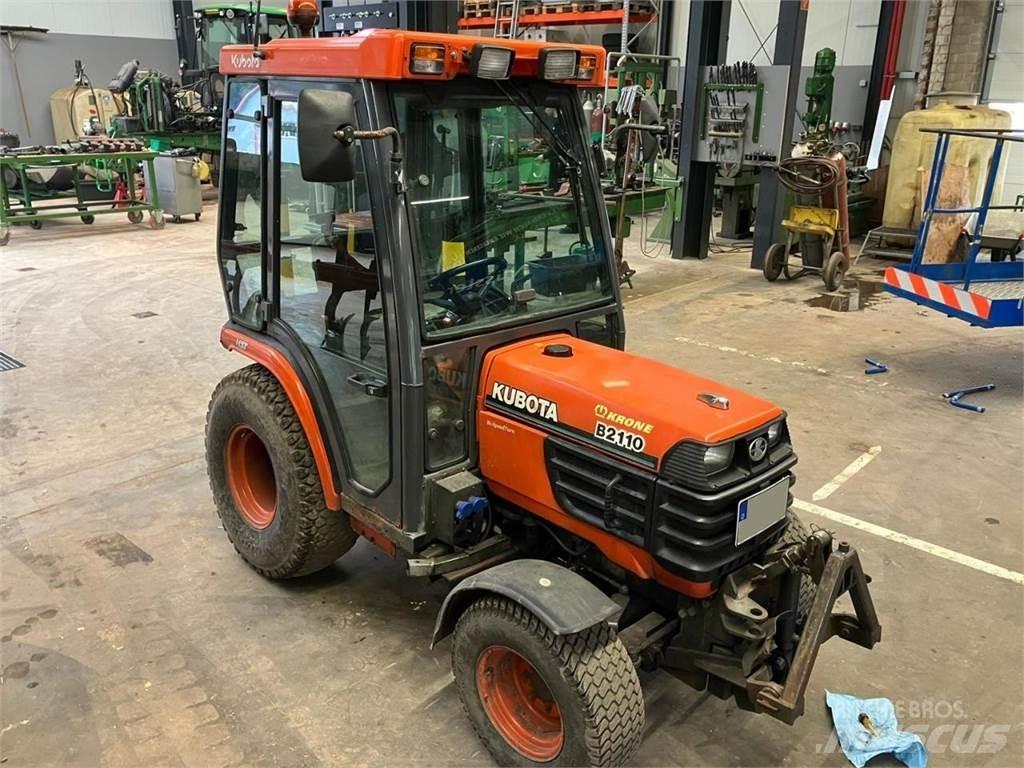 Kubota B2110 Compact tractors