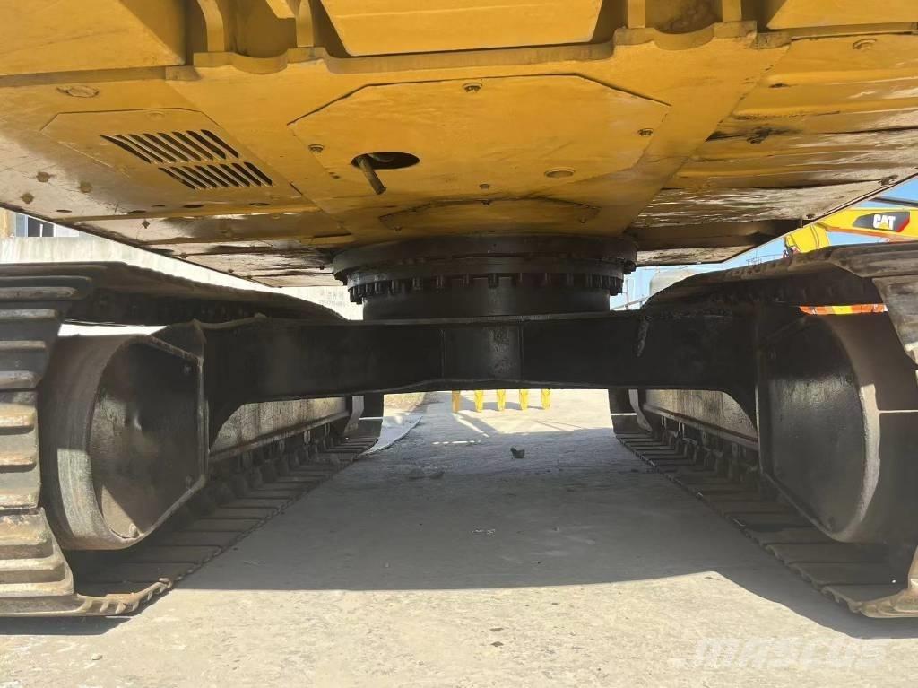 CAT 320 D Crawler excavators