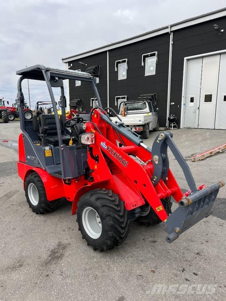 Flexitrac 1126 Multi-purpose loaders