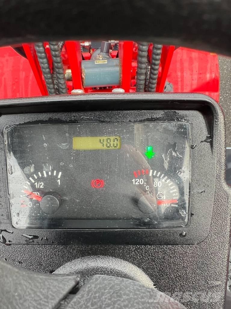 Flexitrac 1126 Multi-purpose loaders