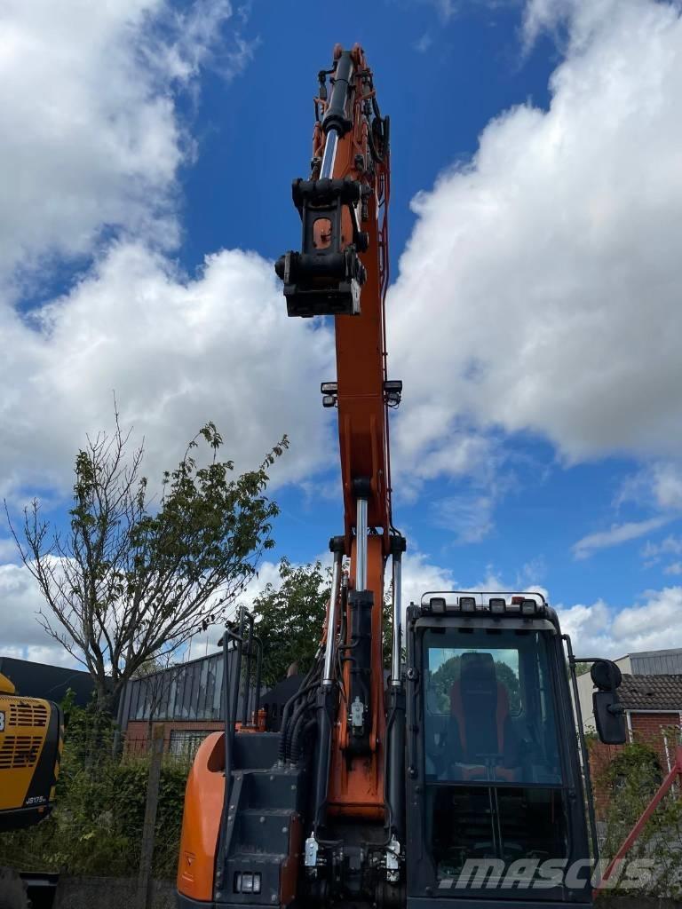 Doosan DX 140 LCR Crawler excavators