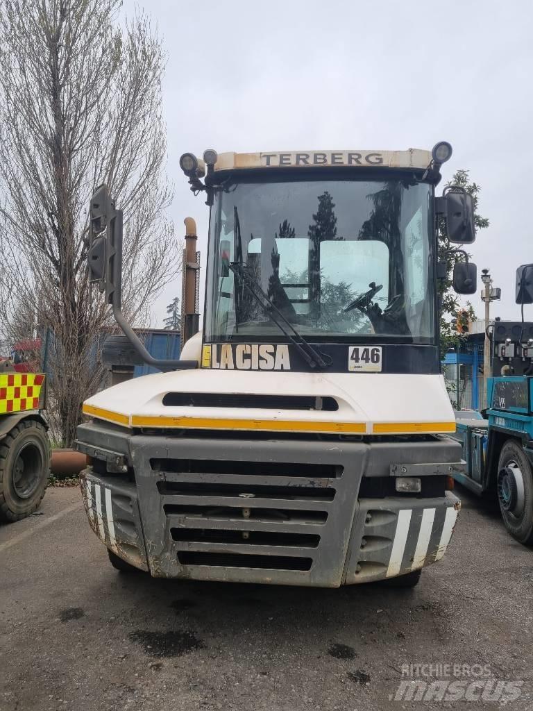 Terberg RT283 Terminal tractors