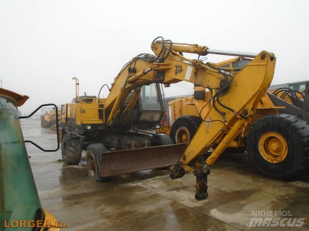 JCB JS 130 W Wheeled excavators