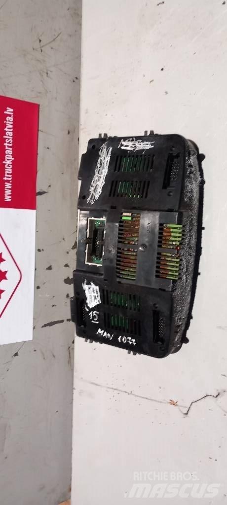 MAN TGA.   85017053 Electronics