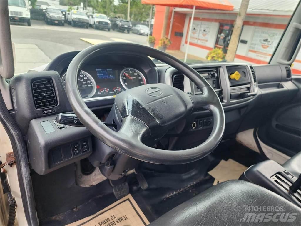 Hino 338 Box trucks