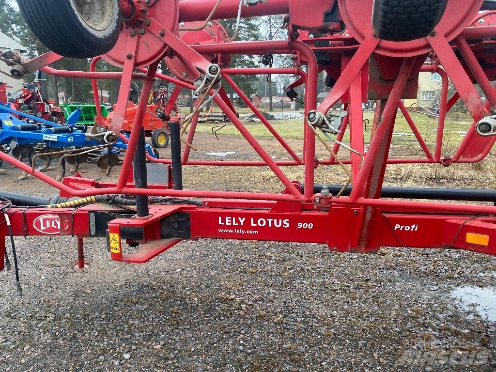 Lely Lotus 900 profi Rakes and tedders