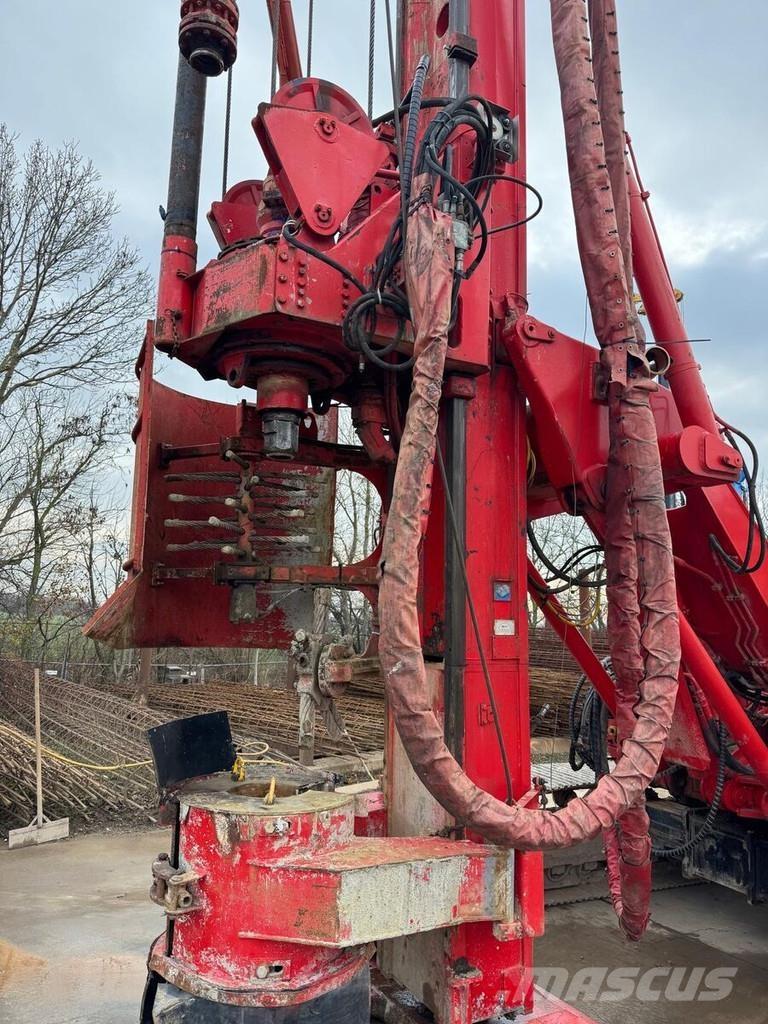 Soilmec R312 Heavy drills