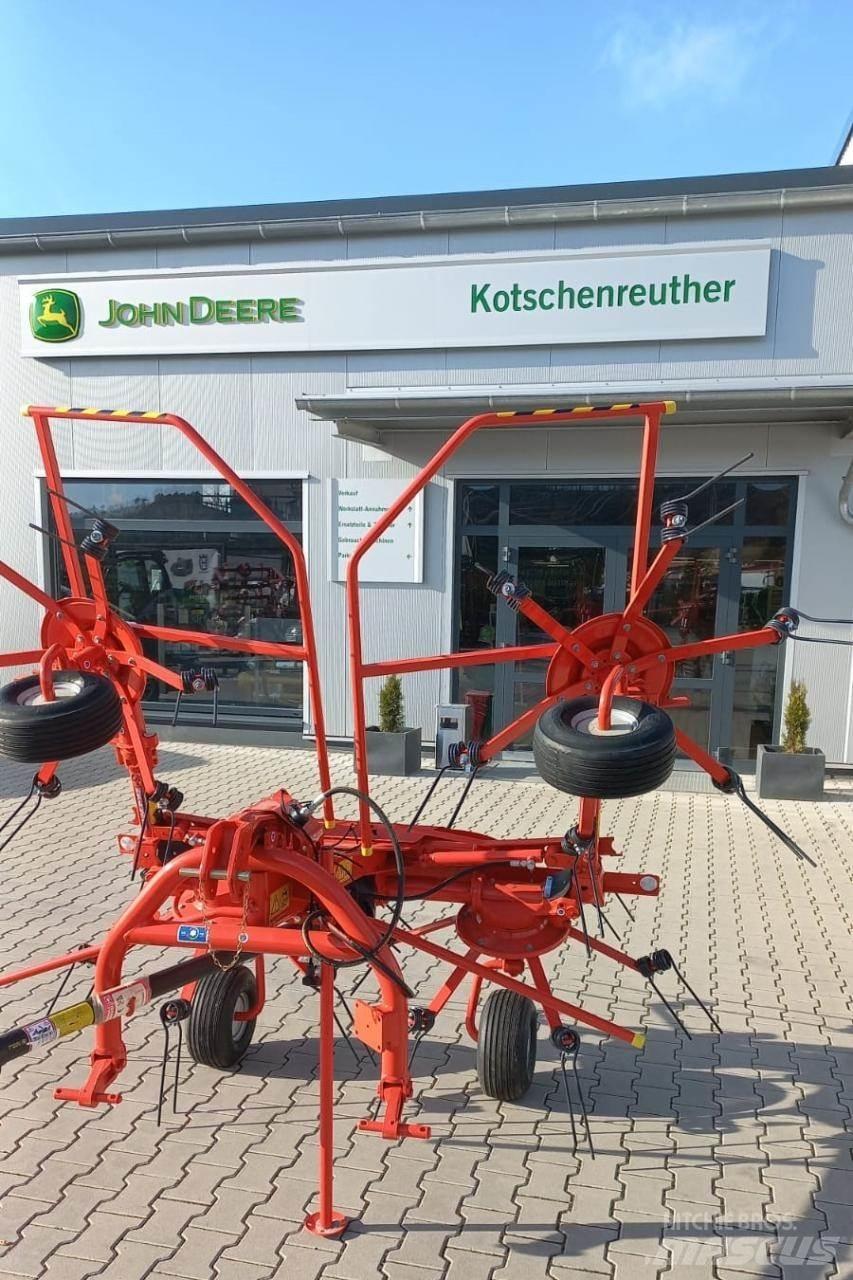 Kuhn GF 422 Rakes and tedders