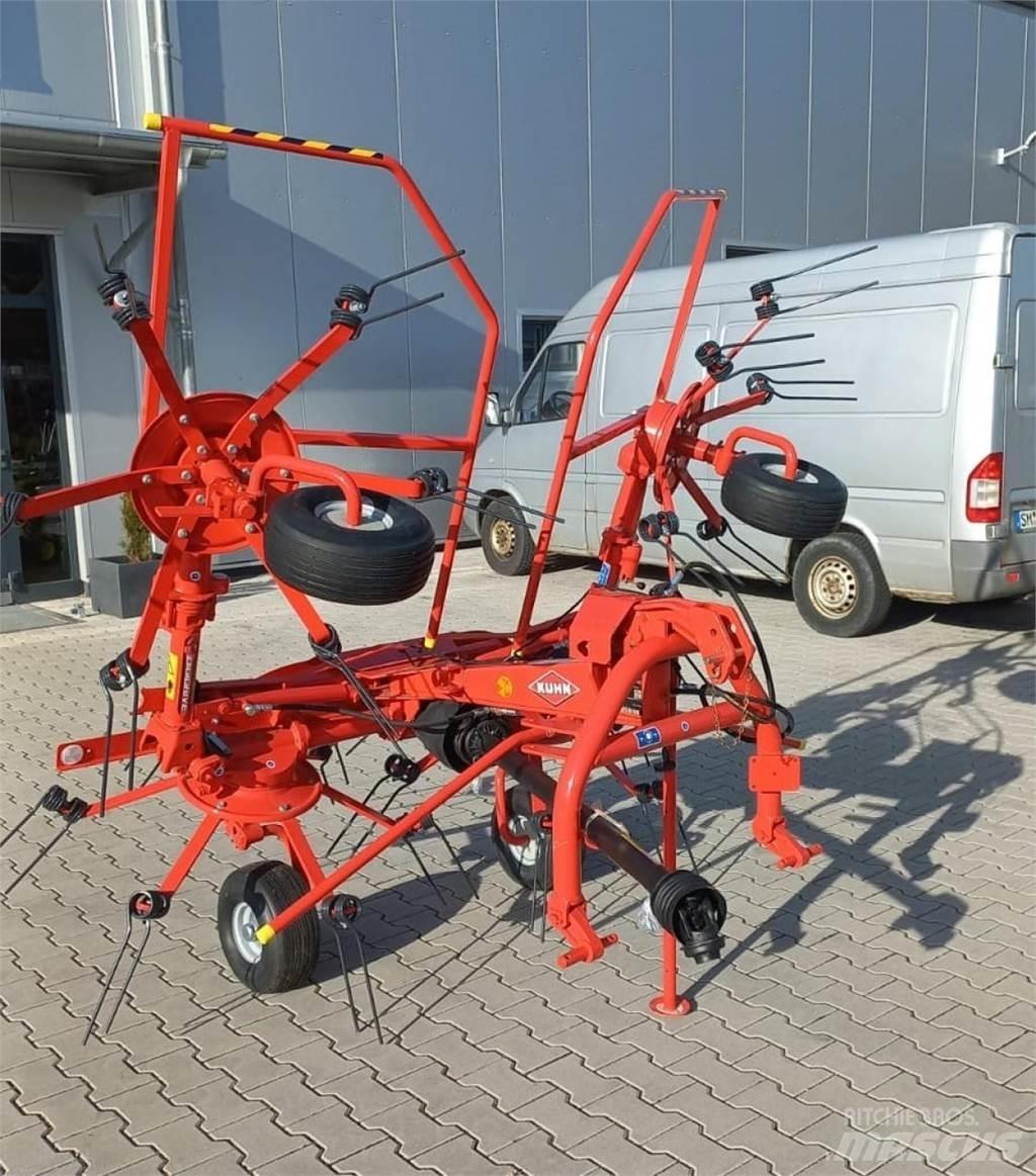 Kuhn GF 422 Rakes and tedders