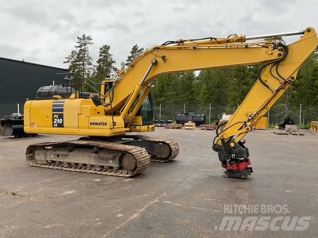 Komatsu PC210 Crawler excavators
