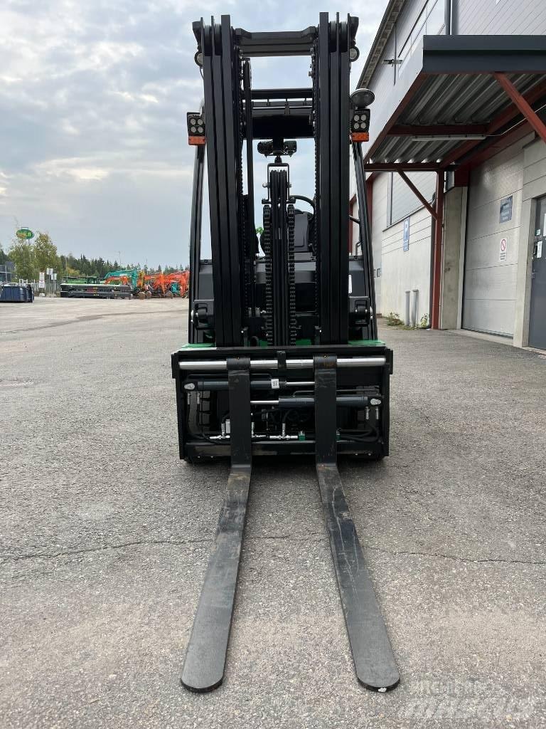 Hangcha CPD18-XD2-I Electric forklift trucks